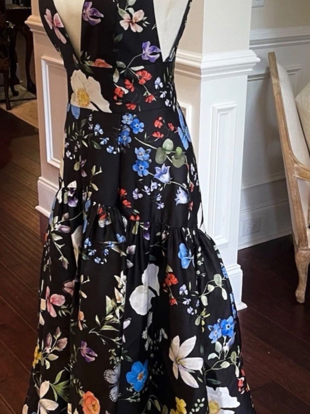 Alice + Olivia Lila Structured Ball Gown In Twisting Vines Black US 2 NWT $1195 - Picture 8 of 14